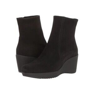 La Canadienne Gavyn Black Suede Wedge Ankle Boots Waterproof Platform Sz10M NWOT